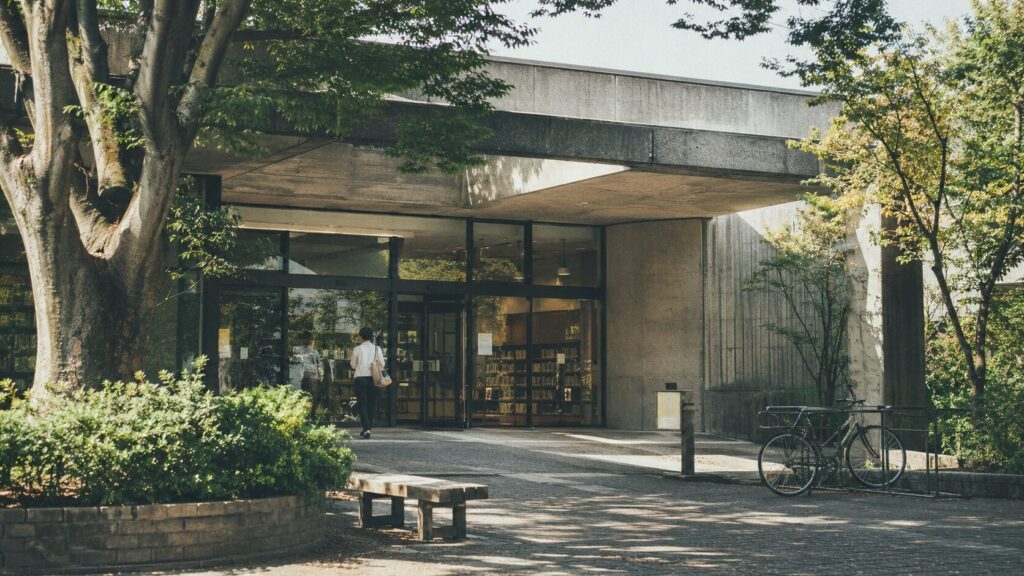 東郷町立図書館ガイド｜町民会館3階で本と自習をゆっくり